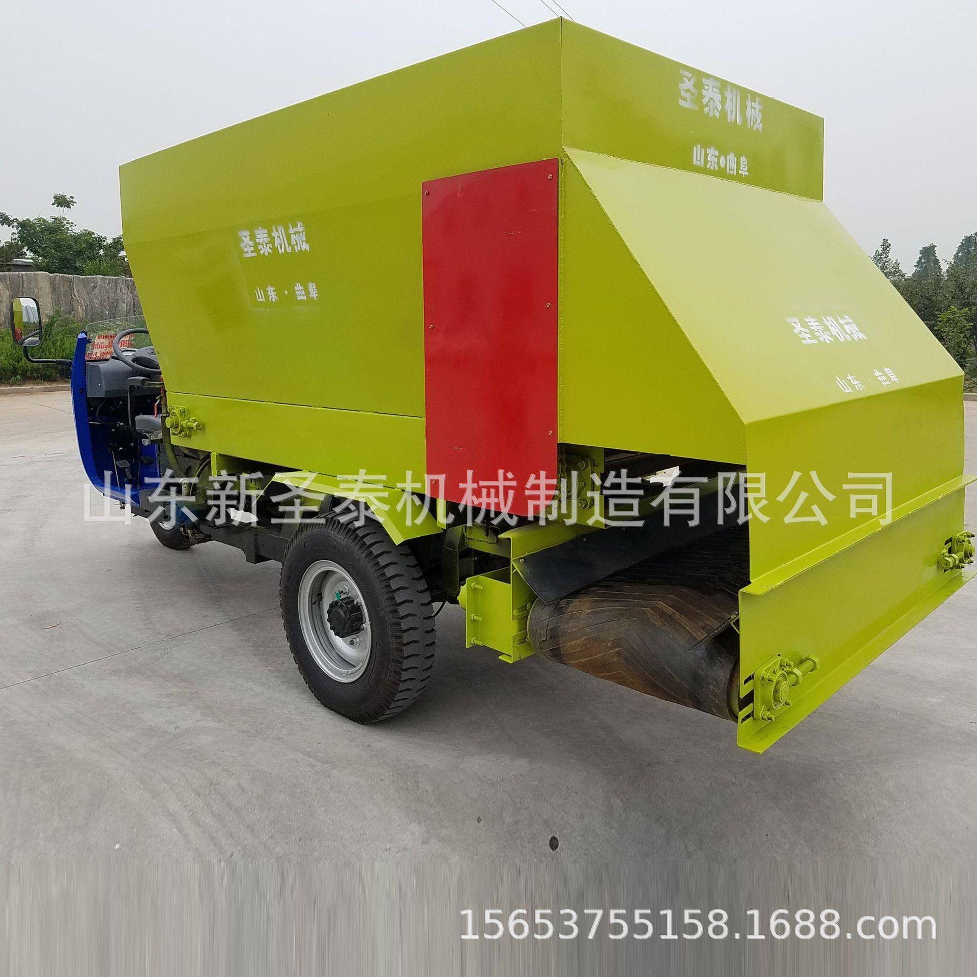 柴油三轮撒料车牛场猪圈都可以用小型电动撒料车操作方便 - 图0