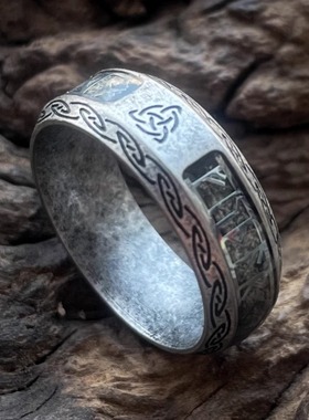 ROCK PUNK欧美时尚简约做旧男女款戒指新款维京英灵殿字母潮指环
