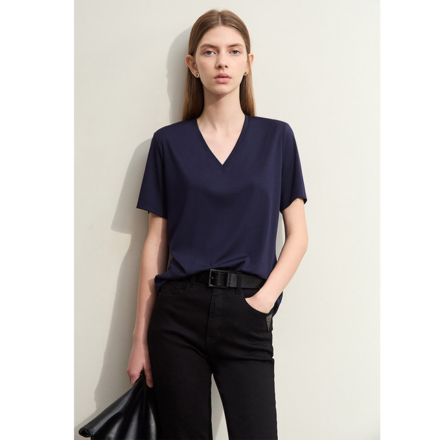 Amii2025 new summer casual style basic style versatile V-neck cool sun protection short-sleeved T-shirt women's elastic top
