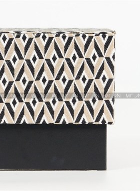 MOON慕空间样板房衣帽间梳妆台摆件收纳盒首饰盒软装饰品摆设道具