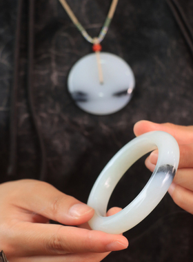 新疆和田玉青花套镯平安镯平安扣