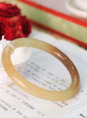 新疆和田玉糖玉手镯女款细圆条