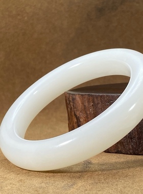 天然新疆和田玉羊脂白玉平安镯