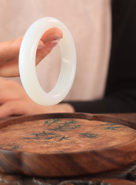 羊脂白玉手镯新疆和田玉平安镯