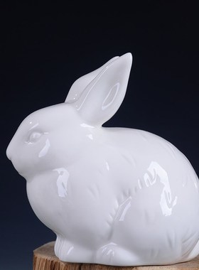 陶瓷黑色招财生肖小兔子摆件一对生日礼物可爱创意桌面小年装饰品