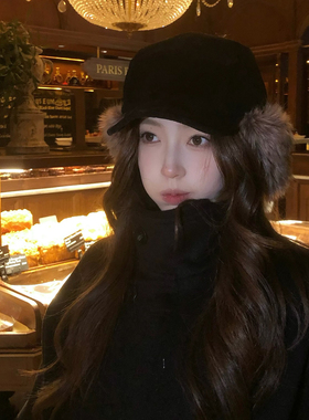 【猫仔kitten】黑色仿狐狸毛短檐帽子冬季加厚保暖护耳毛绒鸭舌帽