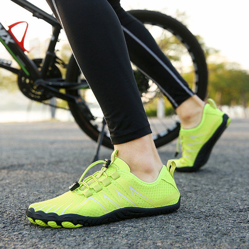 Cycling shoes for men and women in the summer without locks for outdoor leisure road cycling shoes for couples equipment indoor spinning shoes