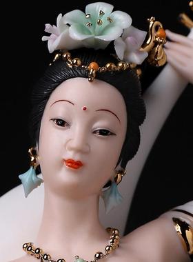 国风敦煌艺术手工陶瓷彩绘飞天系列美女客厅陈戴茹大师收藏品摆件