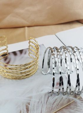 跨境热销 欧美个性夸张金属交叉镂空手镯套装 蛇臂环绕圈街拍