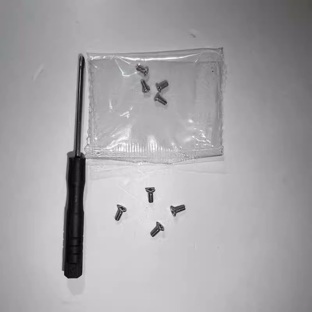 Metal car key shell screw accessories Car key cover screw accessories Metal key bag screw accessories Screw accessories