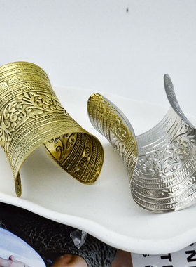 欧美夸张手饰外贸跨境热卖个性浮雕花纹复古手镯长款开口演出手环