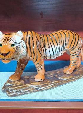 采购产品虎十二生肖陶瓷动物饰品家居办公陈设礼品工艺品创意装饰