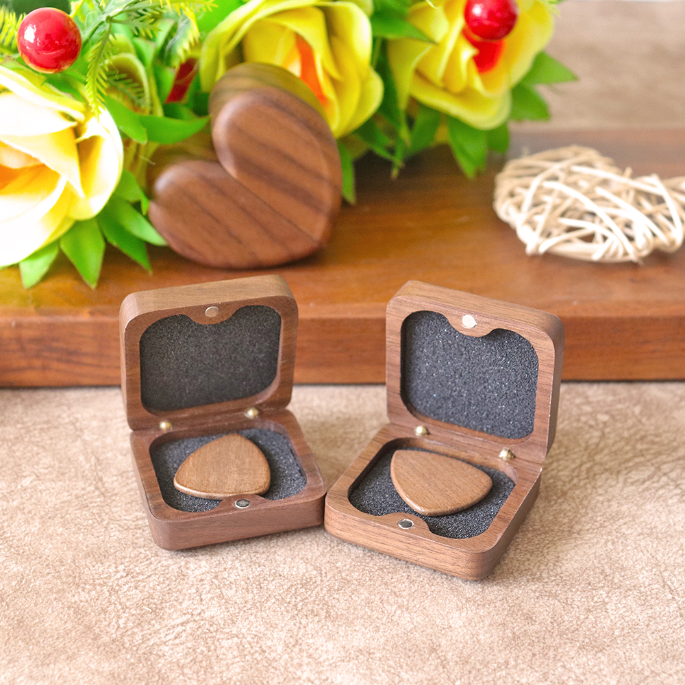 胡桃木圆角拨片礼盒套装木盒实木薄片音乐吉他拨片配件通用男 - 图2