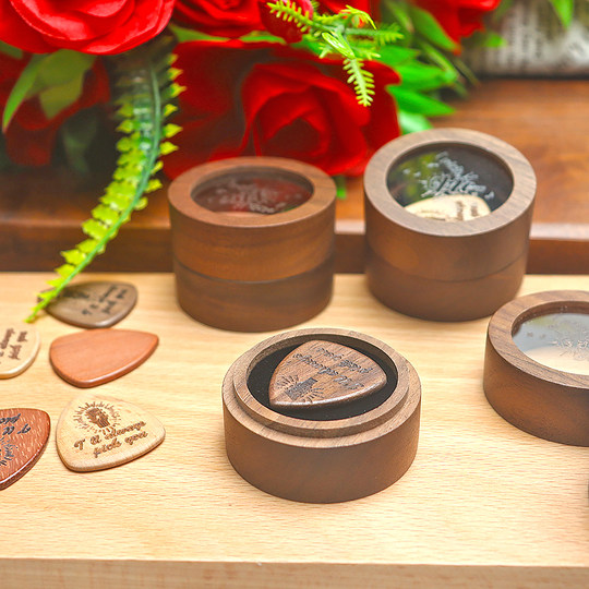 Juego de estuches para púas de guitarra de nogal