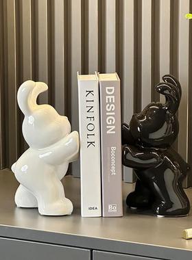 轻奢暴力熊书挡创意摆件酒柜客厅玄关书柜假书书靠书立架家居装饰