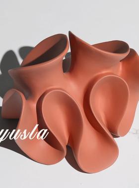 跨境爆款简约现代摆件卡通儿童房间客厅电视柜样板间别墅软装饰品