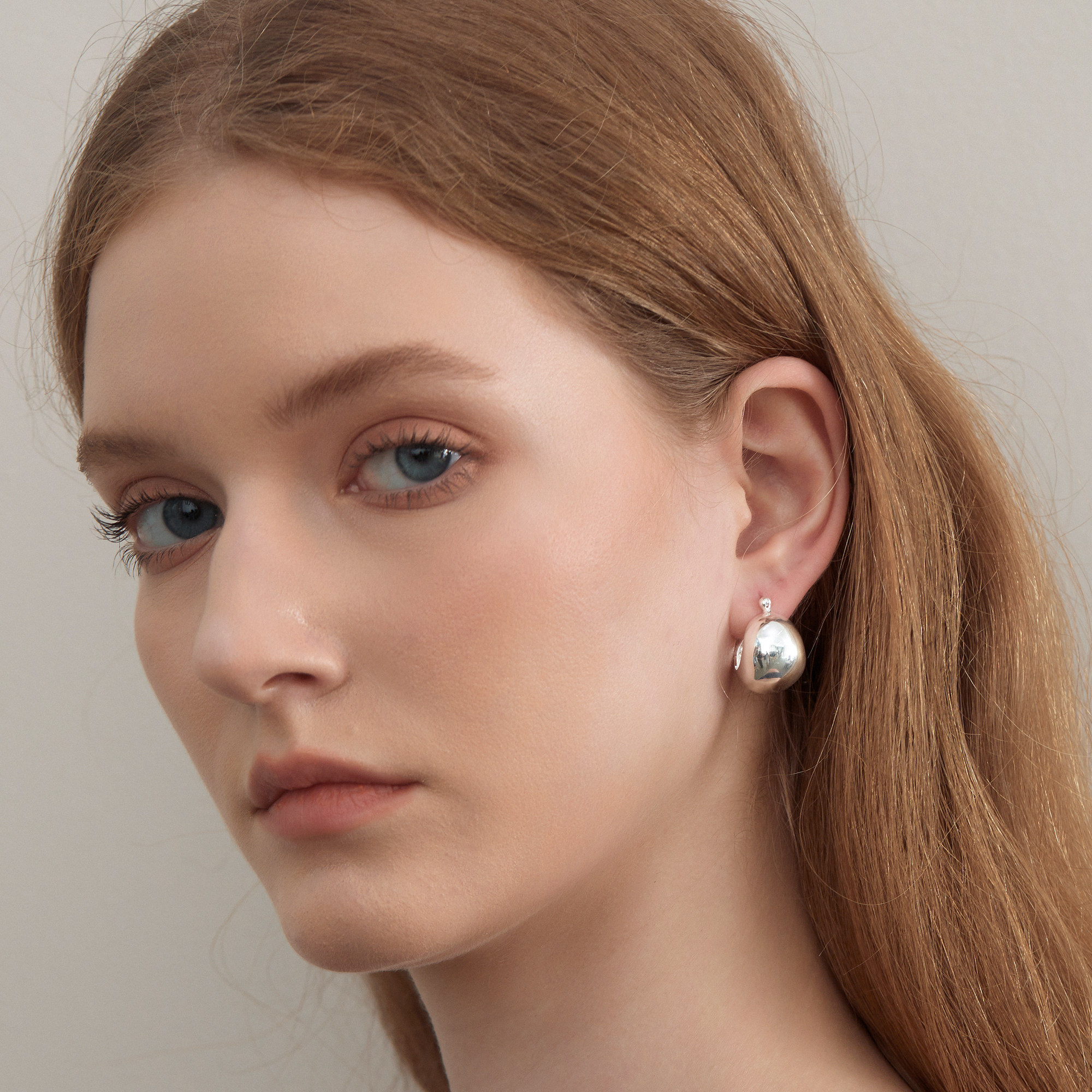 YETYIT 也缇序白小众极简高级轻奢百搭圆球s925纯银耳环,淘宝优惠券,粉丝福利购,淘宝优惠卷