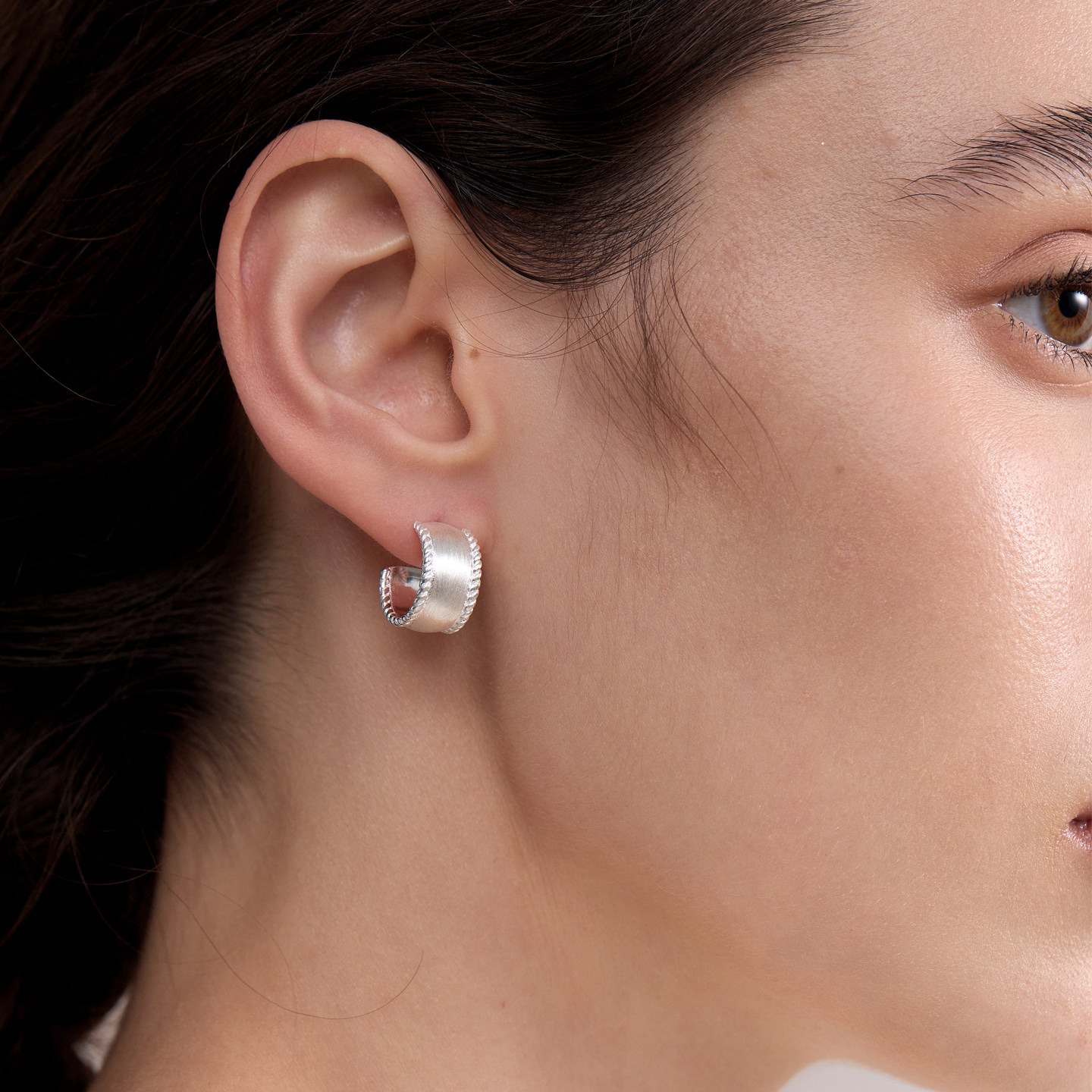 YETYIT也缇 丝光系列纯银复古轻奢百搭高级经典耐看s925纯银耳环,淘宝优惠券,粉丝福利购,淘宝优惠卷