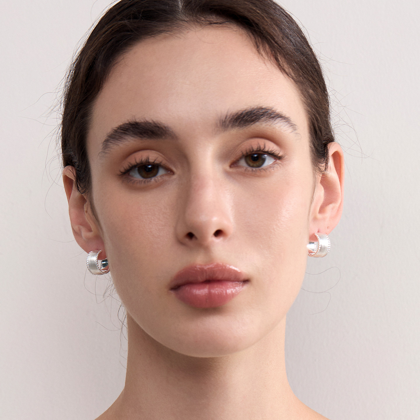 YETYIT也缇 丝光系列纯银复古轻奢百搭高级经典耐看s925纯银耳环,淘宝优惠券,粉丝福利购,淘宝优惠卷