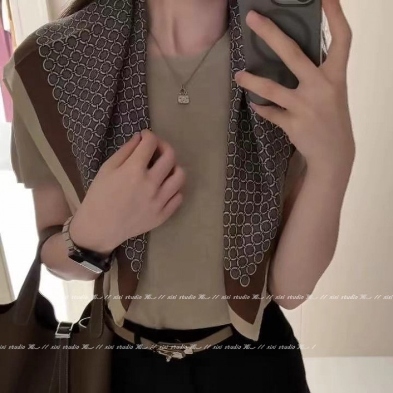 服饰丝巾！法式气质咖色外搭披肩老钱风丝巾轻奢高级感方巾领巾配