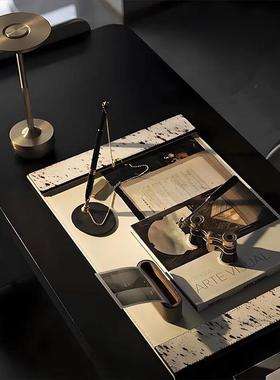 现代无障碍豪华样板房书房书架组合书柜装饰摆件客厅挂画望远镜摆