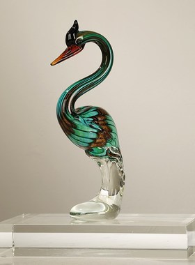 现代轻奢彩色琉璃苍鹭仙鹤艺术摆件客厅样板间玄关博古架装饰送礼