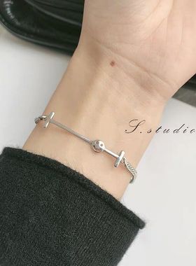 极速纯银手錬女ins小众设计简约C气质冷淡风复古网红笑脸学生闺蜜