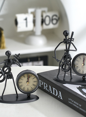 创意复古抽象音乐铁人桌面摆件家居客厅酒柜电Q视柜装饰品送人礼