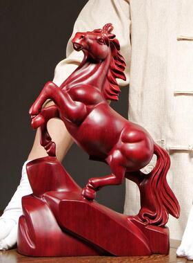 木雕马饰品实木红马成功桌面饰品红木工艺品生日礼品开幕礼品