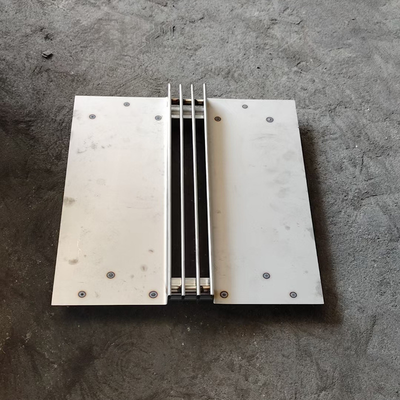 成品排水沟线性不锈钢缝隙式盖板u形树脂u型槽格栅盖板水槽厂家 - 图1