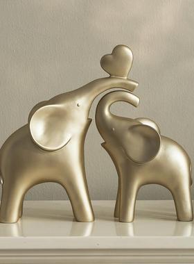 轻奢风高级感一家三口大象摆件客厅电视柜酒柜家居装饰品乔迁礼物