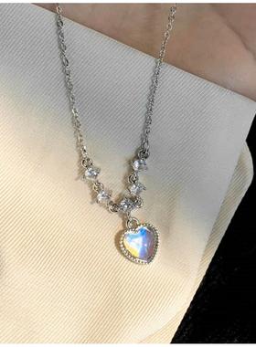 幻彩月光石爱心带钻项链女轻奢小众设计感新款高级感气质锁骨链