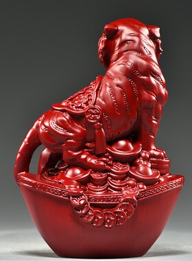 红色木头老虎摆件实木质雕刻十二生肖木制上山虎吉祥物装饰工艺品