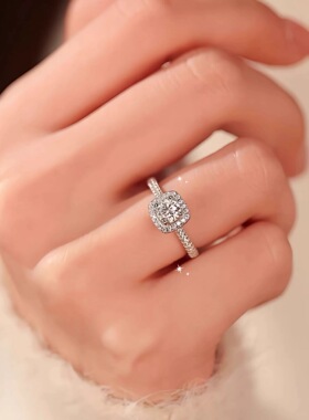 爆款钻戒小方糖方包戒指正品时尚百搭款戒指女闺蜜款活口戒指