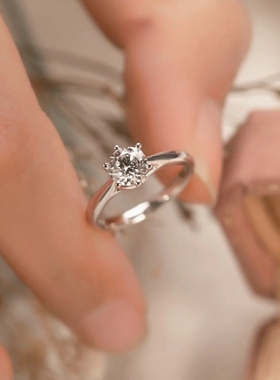 YUDANDUN莫桑戒指50分六爪钻戒单钻戒指求婚结婚日常通勤时尚女士