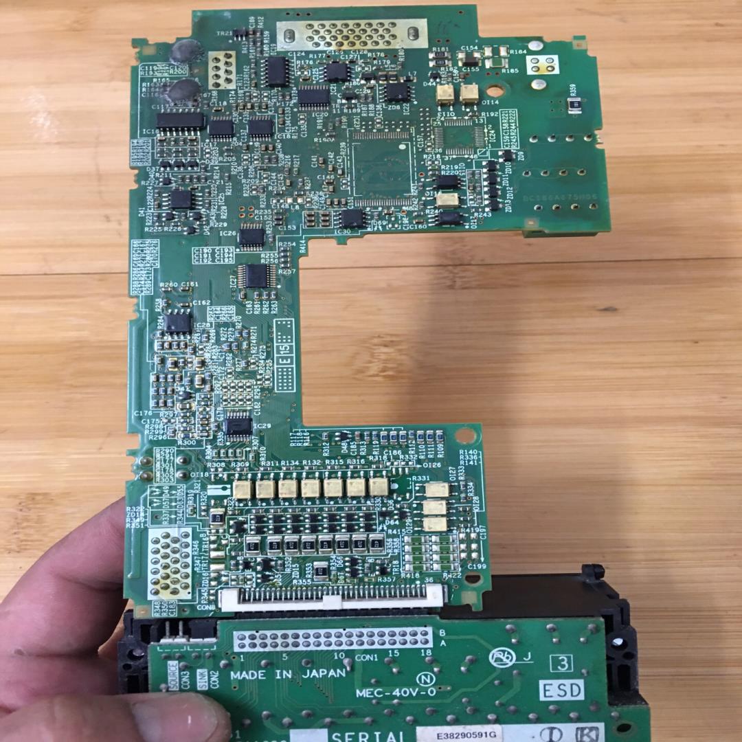 询价F740变频器主板F70CA560FCCTR132K - 图1