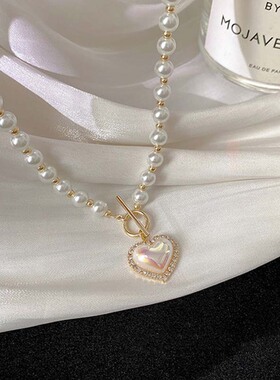 日韩轻奢珍珠爱心项链女夏2021年新款潮小众设计感锁骨链百搭颈链
