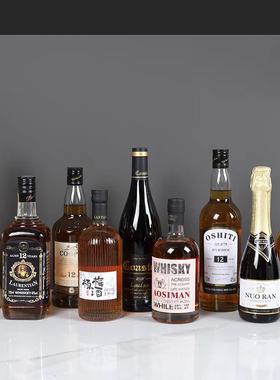 日式洋酒装饰摆件样板房展柜酒柜家居摆设壁挂装饰水吧台仿真道具