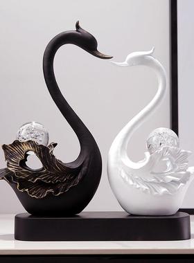 现代简约鹅一天对透明水晶摆件客厅玄酒柜轻奢高级感品装饰乔迁结