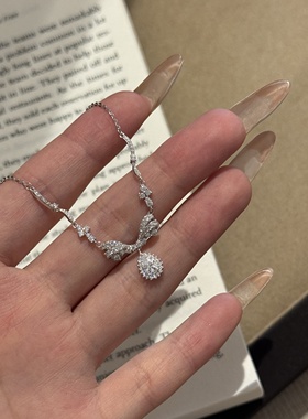 S925银轻奢高级感蝴蝶结水滴项链