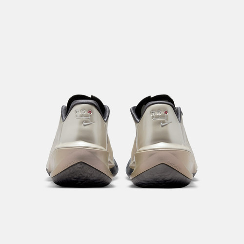 滔搏NIKE耐克男子G.T. CUT 4 RD EP运动休闲训练篮球鞋IQ8243-001 - 图2