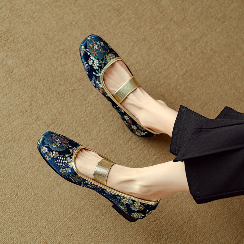 新中式国风浅口单鞋女2025春季新款平底鞋配裙子印花软底玛丽珍鞋,淘宝优惠券,粉丝福利购,淘宝优惠卷