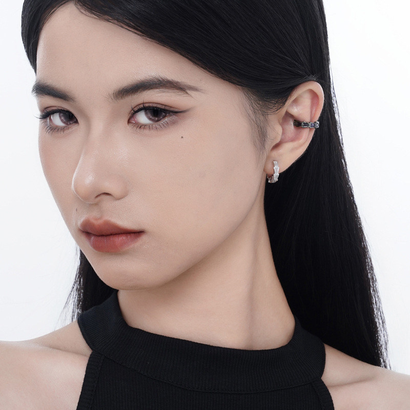 VITARING 925银镀真金黑色极简简约耳圈男镶嵌锆石耳扣适合叠戴,淘宝优惠券,粉丝福利购,淘宝优惠卷