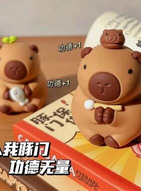 卡皮巴拉公仔手办盲盒水豚鼠车载