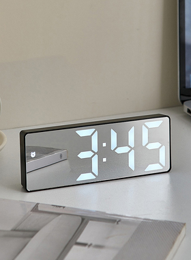 ins风LED时钟创意电脑桌面学生宿舍电竞房办公室装饰摆件房间好物