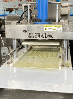 福通宠物饲料压块机压力可调薄厚不同 模具可定鹦鹉磨牙食品机器