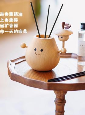 抱抱梨/创木工坊实木质工位桌治愈小摆件家居装饰花瓶笔筒香薰