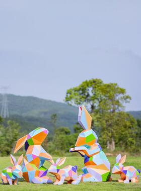 户外园林景观雕塑抽象几何彩绘玻璃纤维兔子销售部商场装饰大型摆