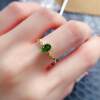 Fashionable and personalized niche emerald gift is simple