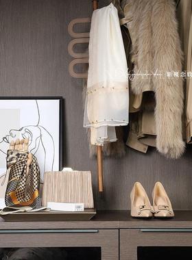 样板房衣帽间衣柜女士衣服衬衫外套装梳妆台托盘饰品全屋定制摆件
